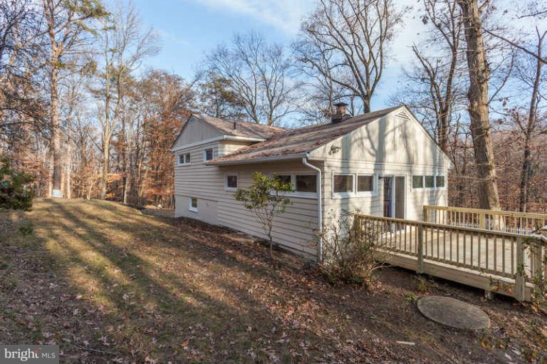 7613 Locust Lane Fort Washington, MD 20744 - Photo 16 of 26 Exterior (Rear)