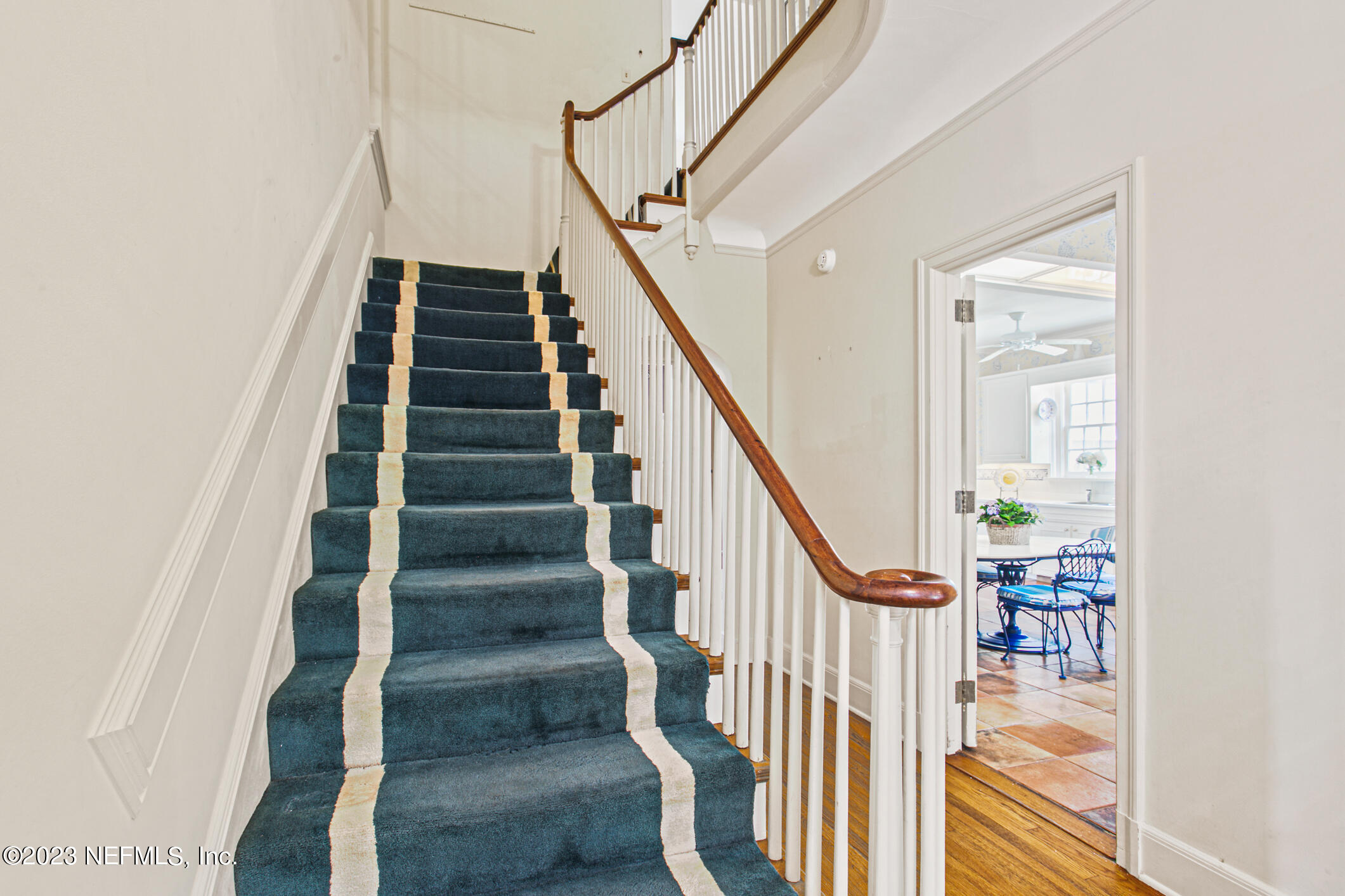 2103 River Road Jacksonville, FL 32207 - Photo 22 of 67 a view of entryway