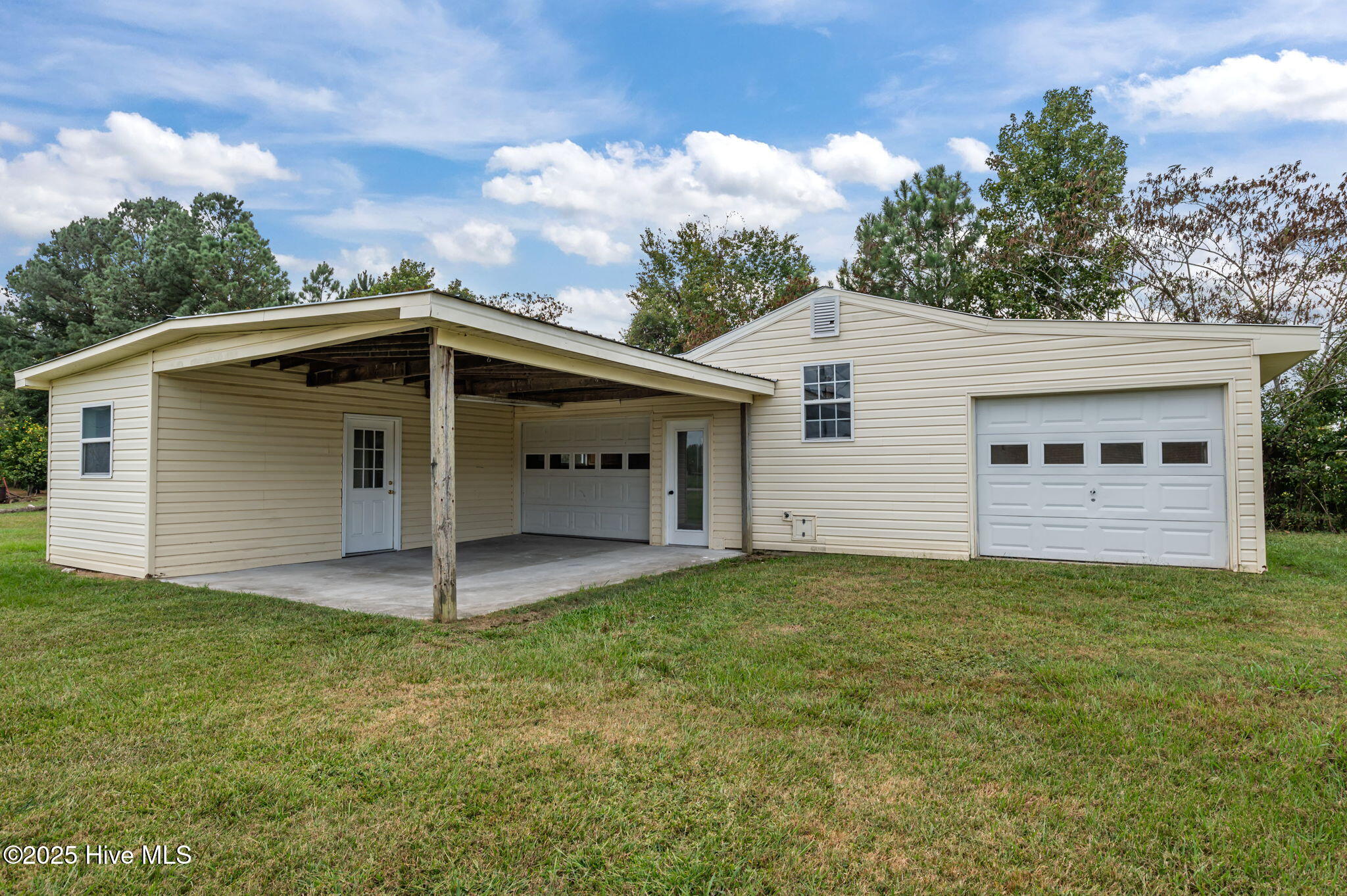 1420 Tyner Road Williamston, NC 27892 - Photo 13 of 49 17-web-or-mls-LHV_5026