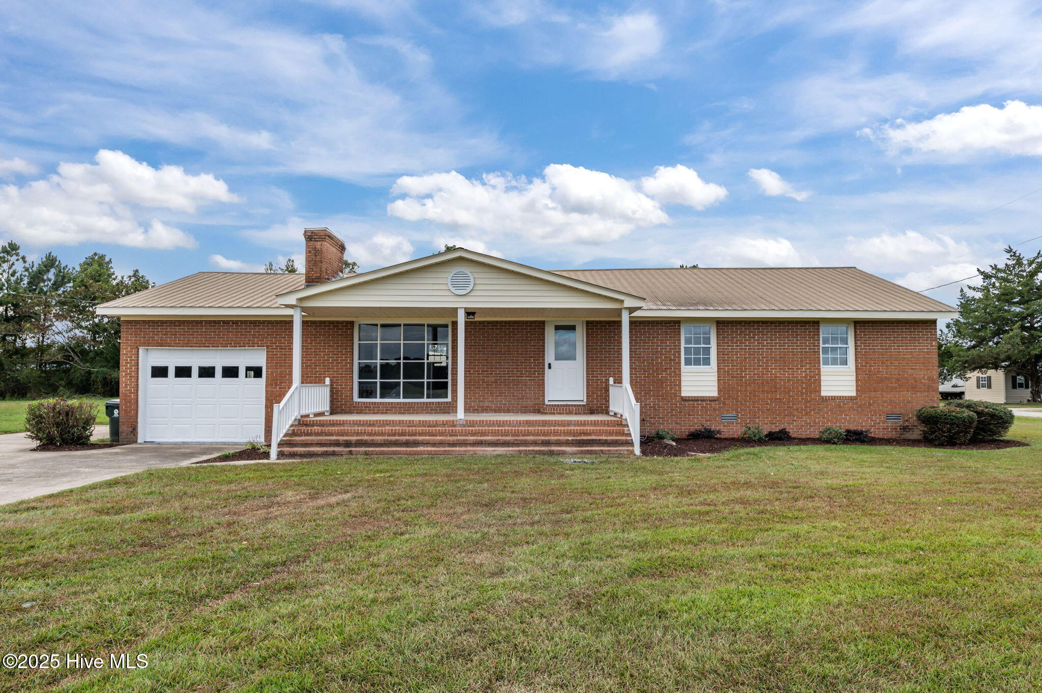 1420 Tyner Road Williamston, NC 27892 - Photo 2 of 49 1-web-or-mls-LHV_5019