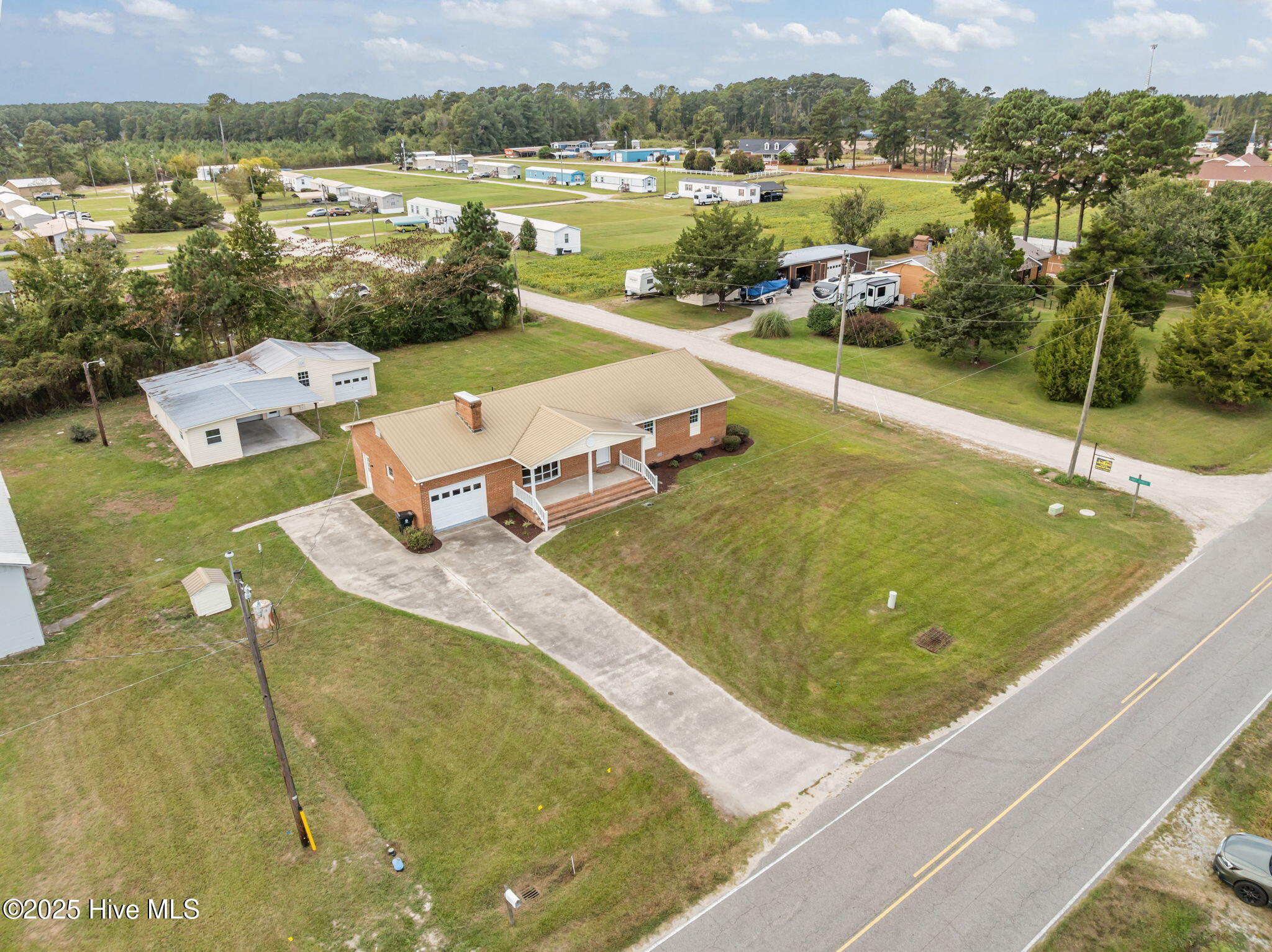 1420 Tyner Road Williamston, NC 27892 - Photo 6 of 49 6-web-or-mls-DJI_0643