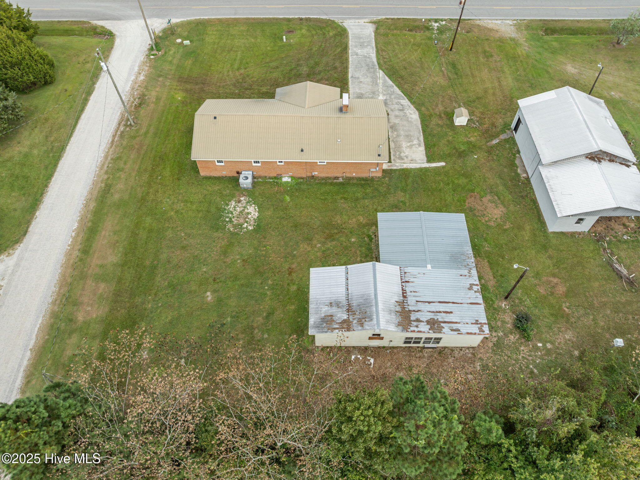 1420 Tyner Road Williamston, NC 27892 - Photo 8 of 49 8-web-or-mls-DJI_0645