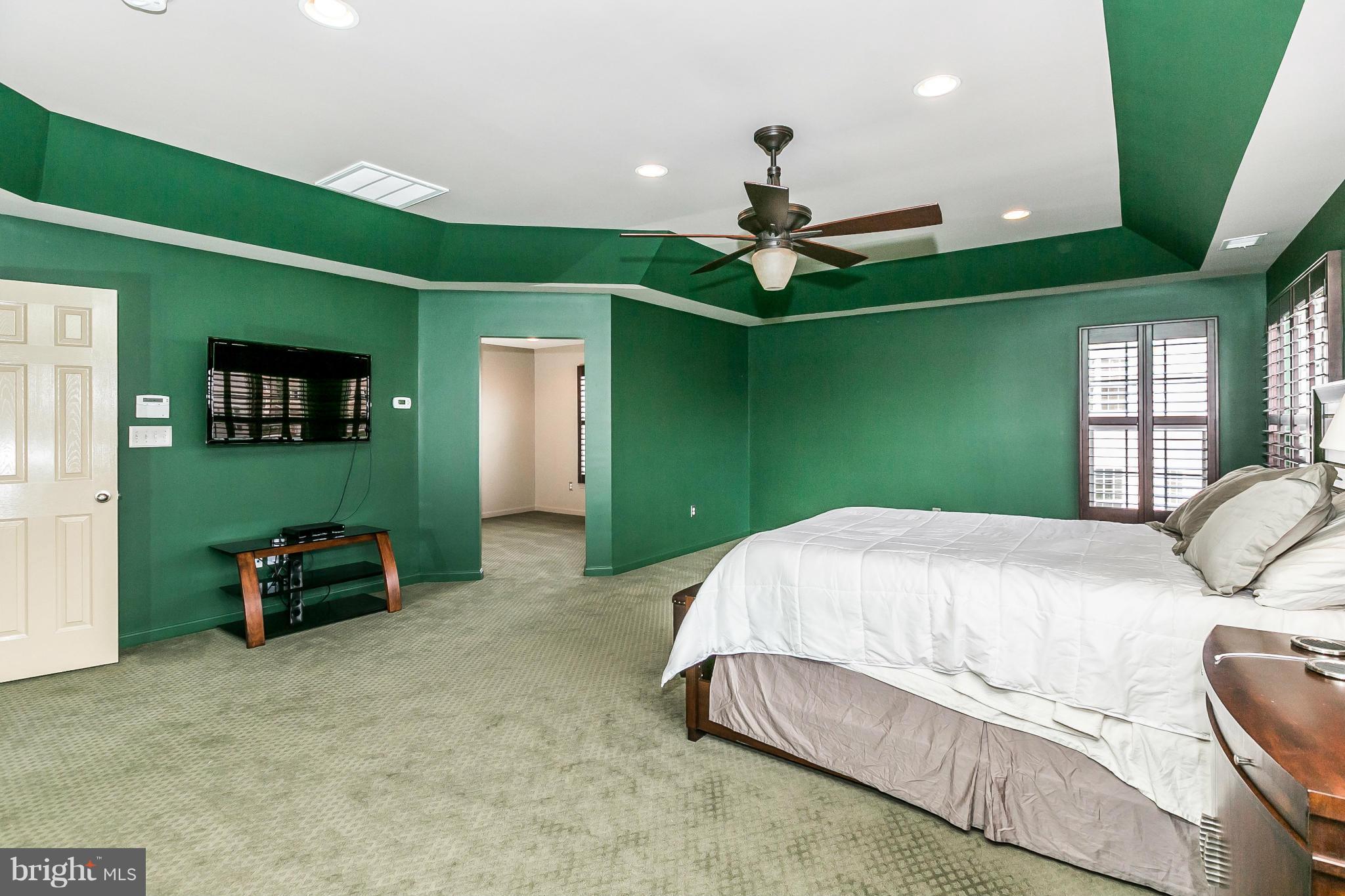 2316 Winterwood Road Baltimore, MD 21209 - Photo 16 of 30 Bath (Master)