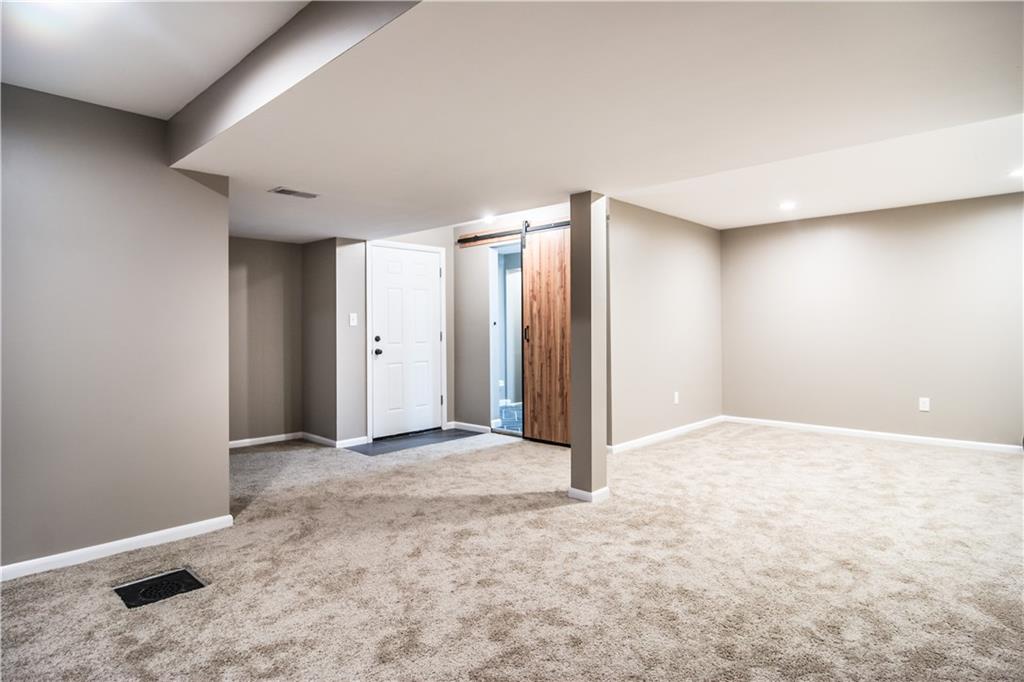 1351 Anderson Road Pittsburgh, PA 15209 - Photo 21 of 25