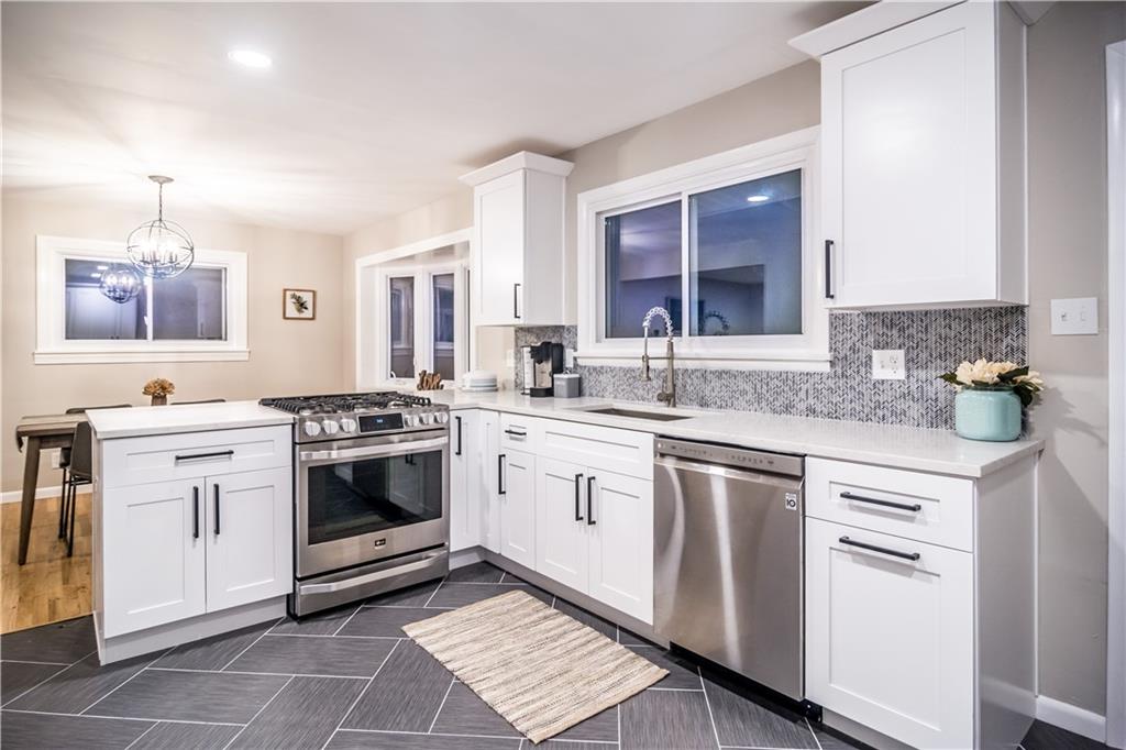 1351 Anderson Road Pittsburgh, PA 15209 - Photo 9 of 25