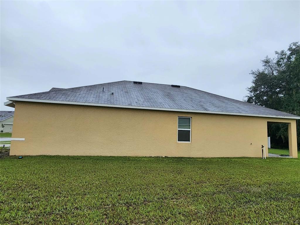 2904 Northeast 42nd Road Ocala, FL 34470 - Photo 9 of 66 Gallery Image 9