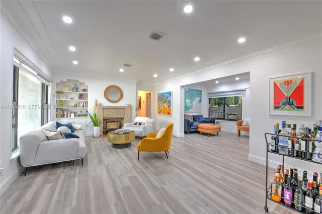 $849,000 | 110 North 16th Avenue, Hollywood, FL 33020