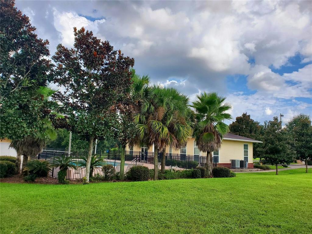 1561 Northwest 29 Road, Unit 228 Gainesville, FL 32605 - Photo 4 of 31