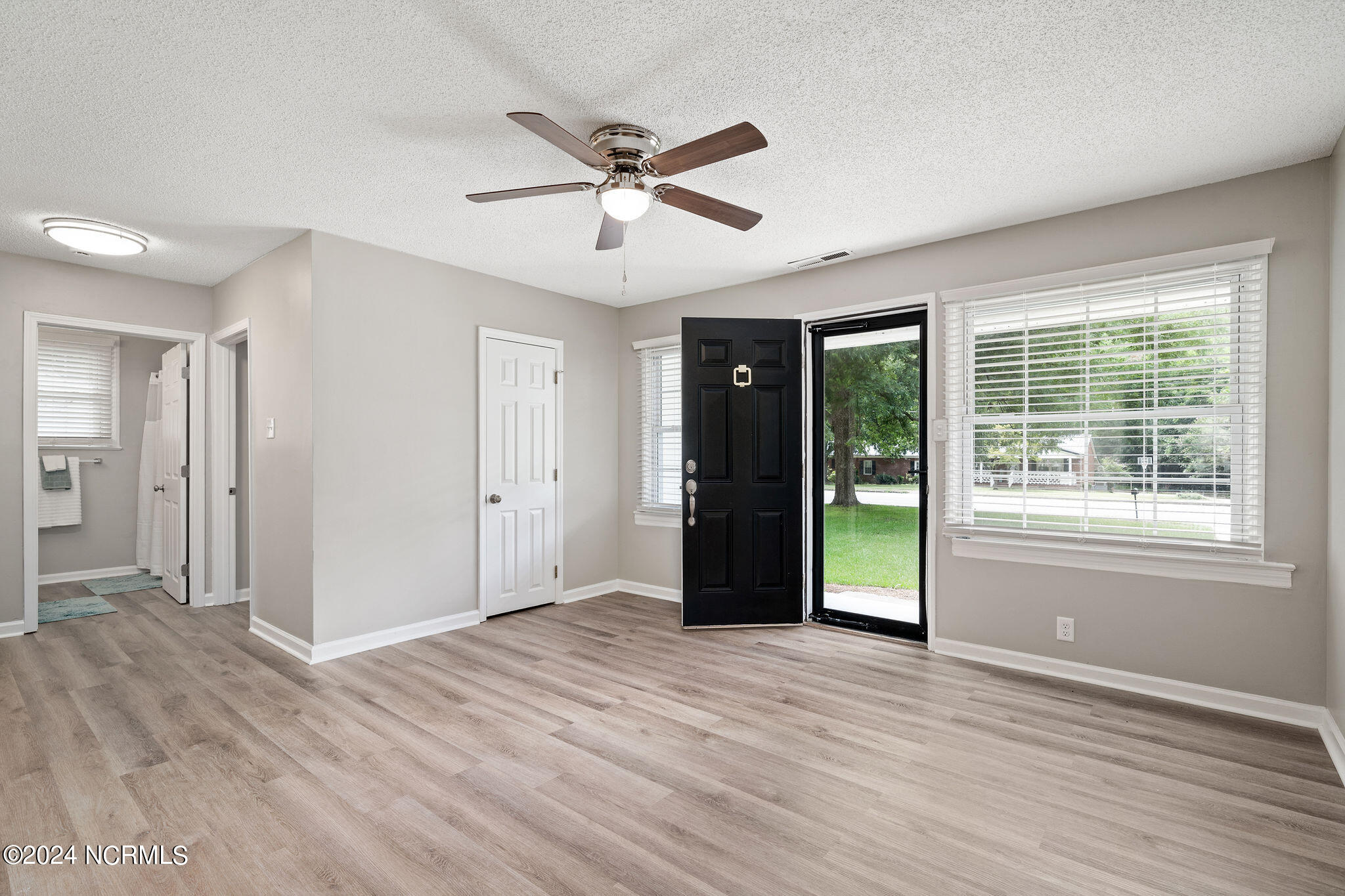311 Routledge Road Kenansville, NC 28349 - Photo 5 of 29 311routledge-5