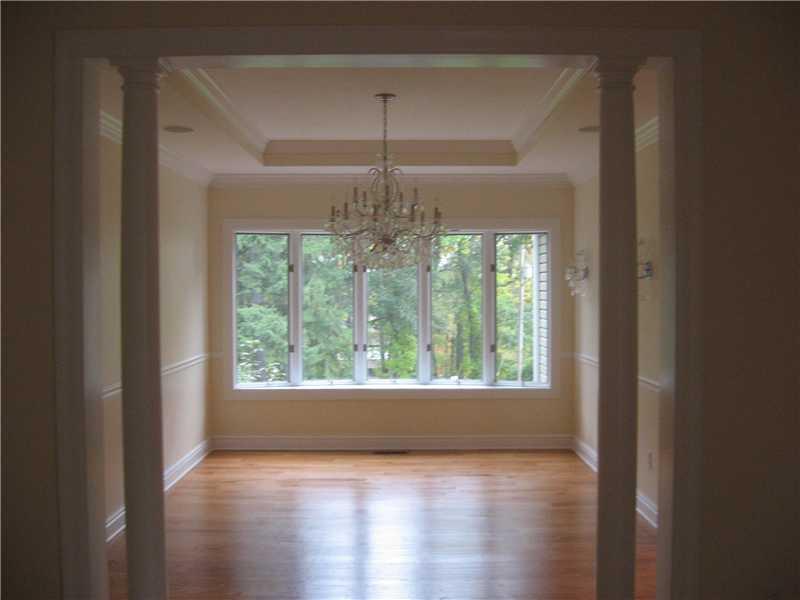 10377 Grubbs Road Wexford, PA 15090 - Photo 11 of 23 Dining Room.