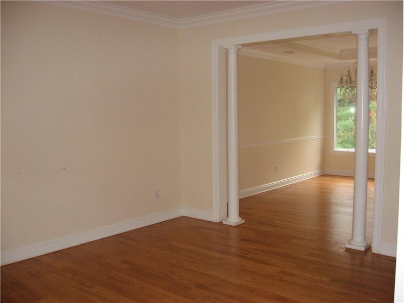 10377 Grubbs Road Wexford, PA 15090 - Photo 12 of 23 Living Room.