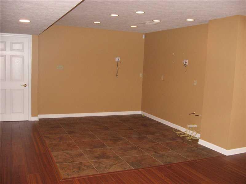 10377 Grubbs Road Wexford, PA 15090 - Photo 17 of 23 Great Room.