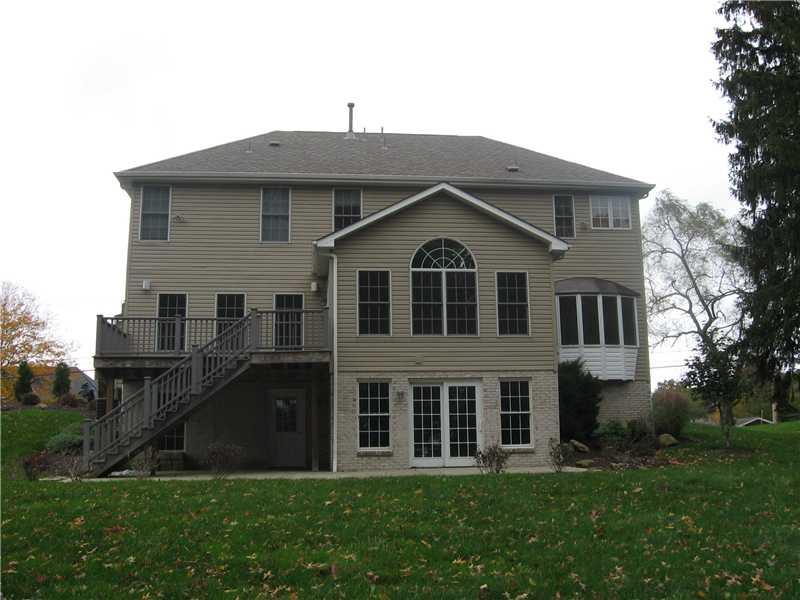 10377 Grubbs Road Wexford, PA 15090 - Photo 3 of 23 Exterior Back.