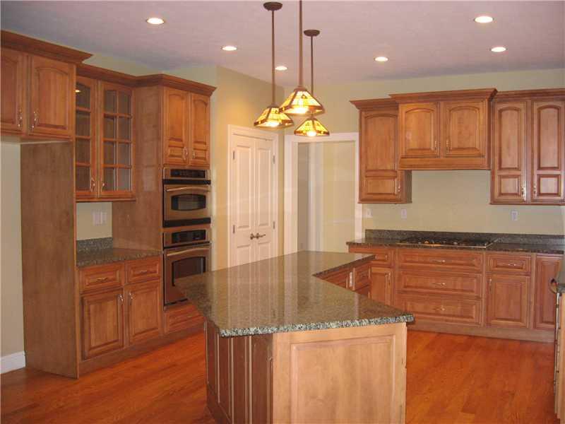 10377 Grubbs Road Wexford, PA 15090 - Photo 23 of 23 Kitchen.