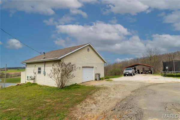 $405,000 | 134 Autumn Ridge, Altenburg, MO 63732