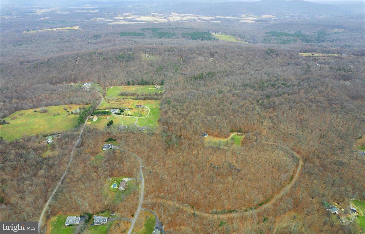 Primrose Marshall, VA 20115 - Photo 2 of 21