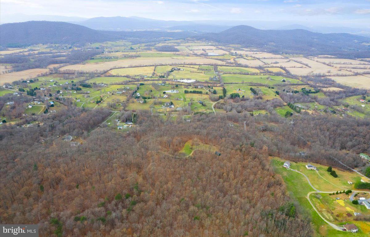 Primrose Marshall, VA 20115 - Photo 5 of 21