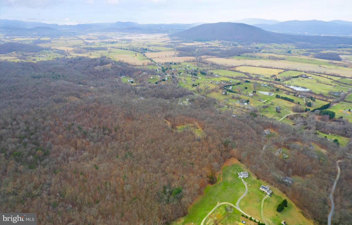 Primrose Marshall, VA 20115 - Photo 6 of 21