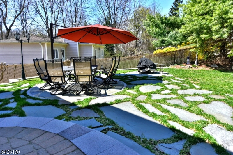 1 Kingsland Road Montville, NJ 07005 - Photo 25 of 33