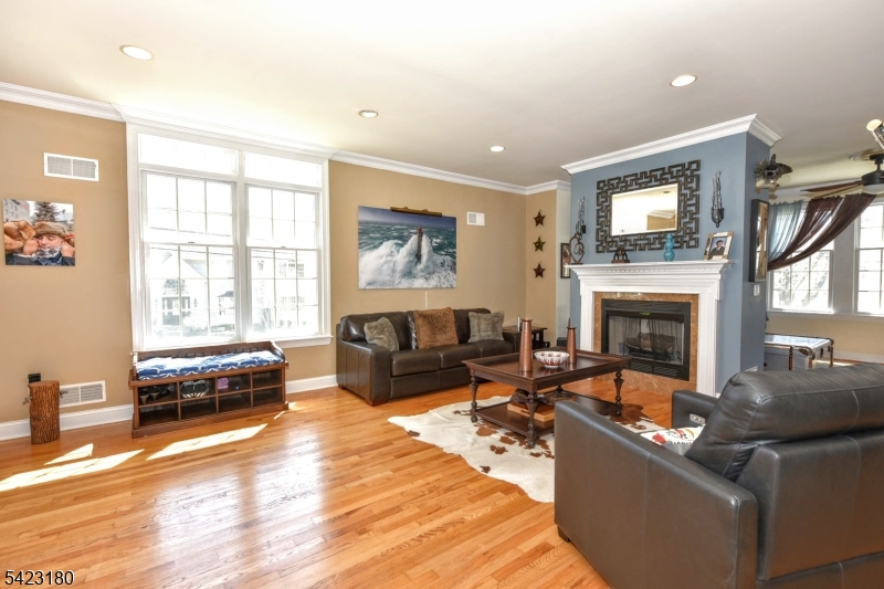 1 Kingsland Road Montville, NJ 07005 - Photo 6 of 33