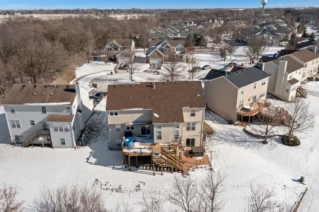 $595,000 | 69 Telluride Court, Gilberts, IL 60136