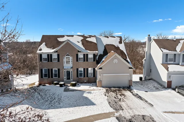 $595,000 | 69 Telluride Court, Gilberts, IL 60136