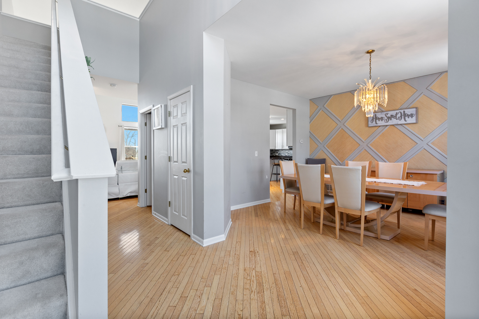 69 Telluride Court Gilberts, IL 60136 - Photo 4 of 39