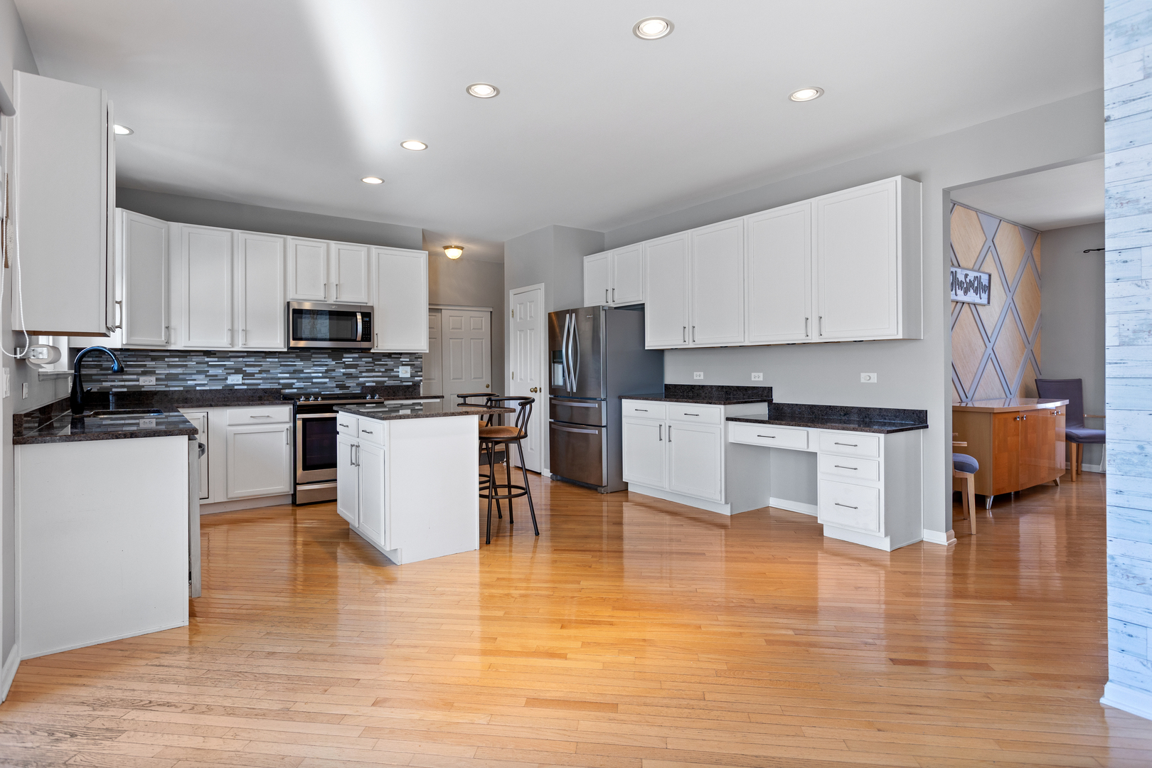 69 Telluride Court Gilberts, IL 60136 - Photo 9 of 39