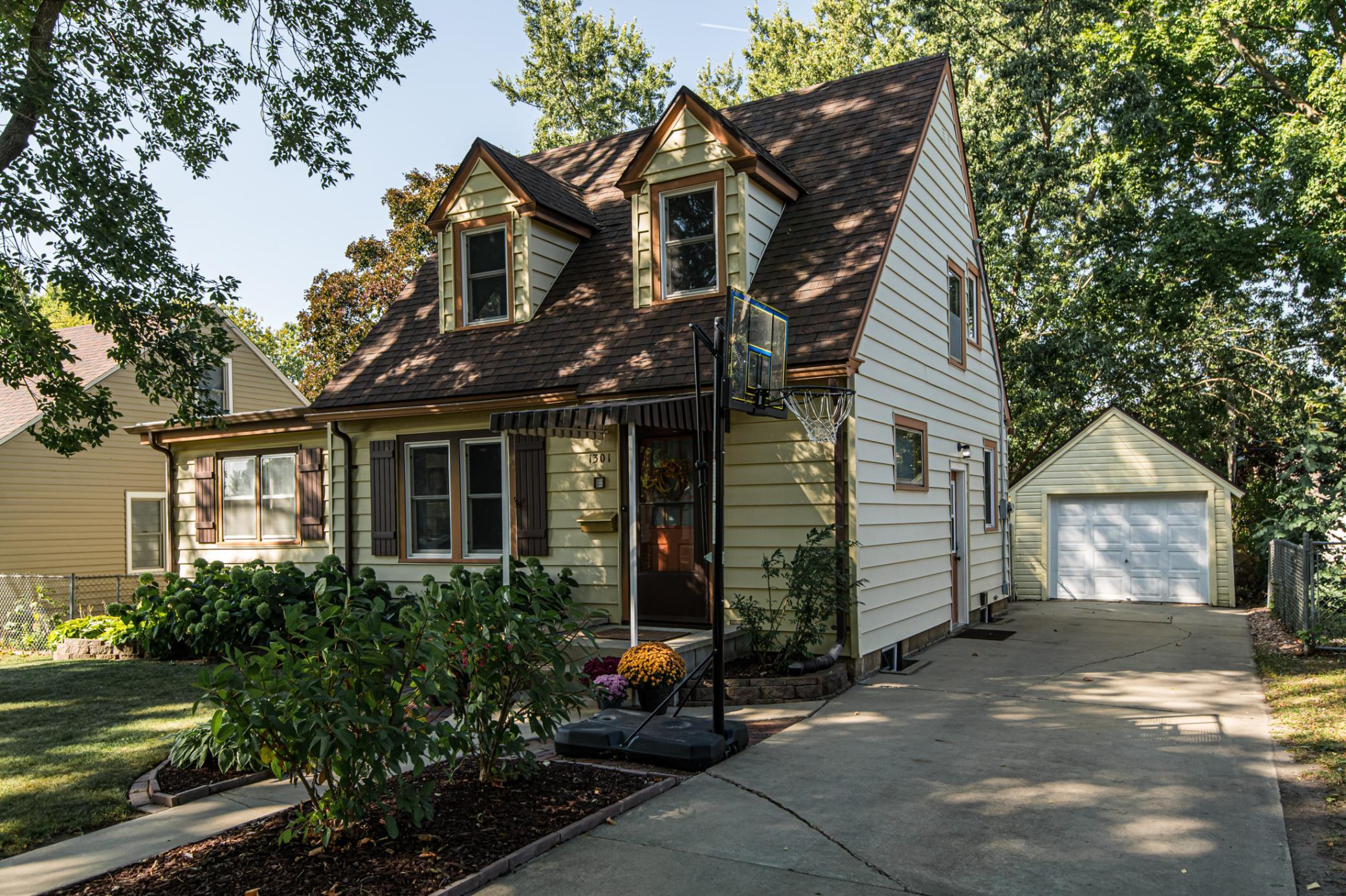 1301 12th Avenue Northeast Rochester, MN 55906 - Photo 1 of 1 Gallery Image 1