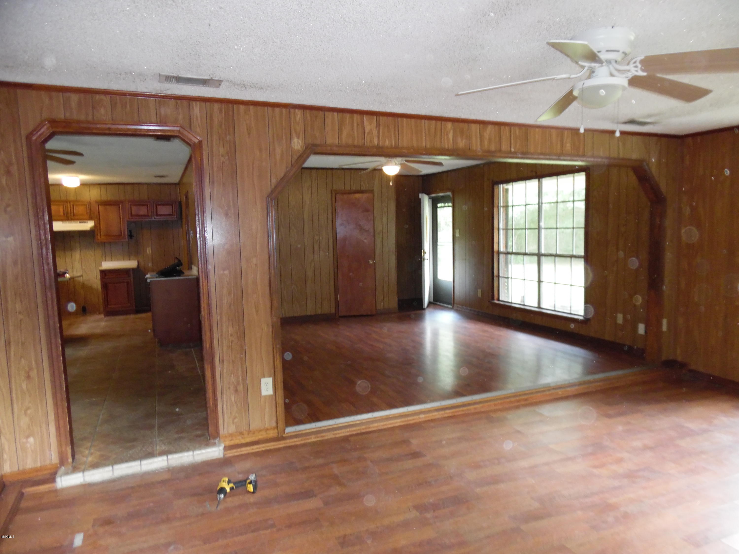 9004 Jim Ramsay Road Ocean Springs, MS 39565 - Photo 5 of 16 SAM_1320