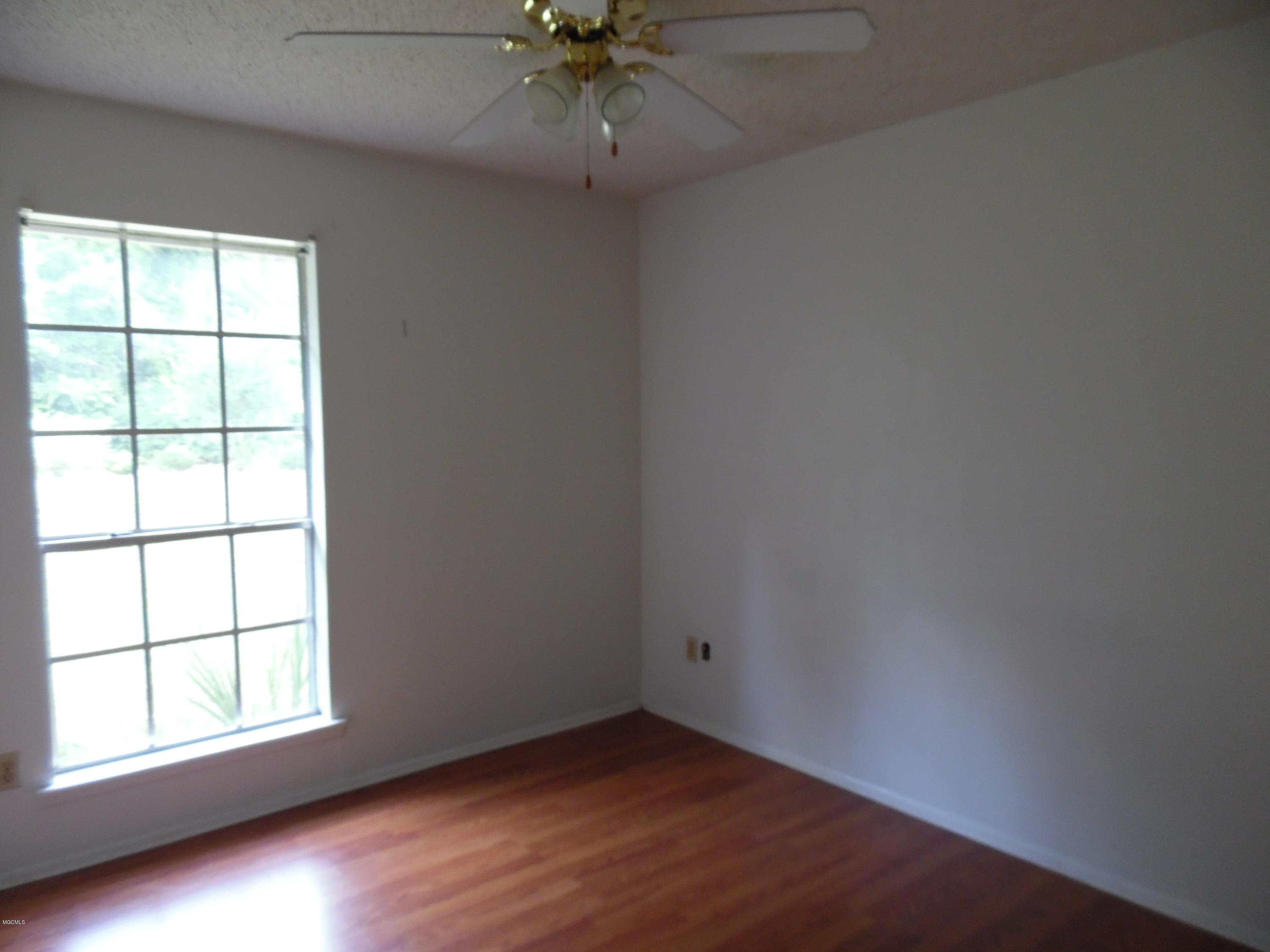 9004 Jim Ramsay Road Ocean Springs, MS 39565 - Photo 10 of 16 SAM_1316