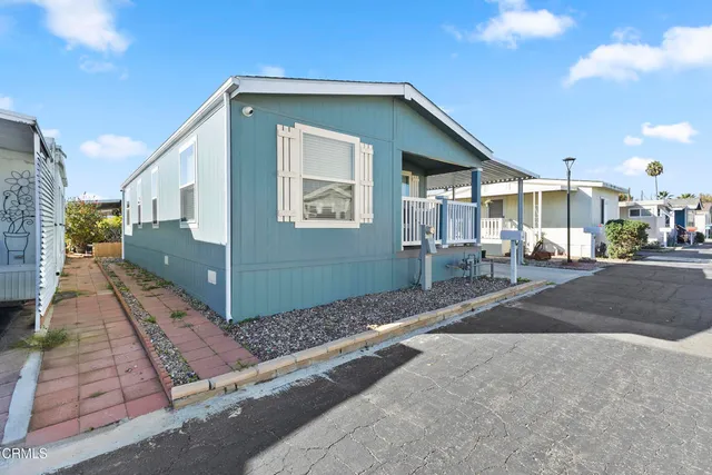 $272,000 | 2136 Thrush Avenue, Unit 2136, Oxnard, CA 93033