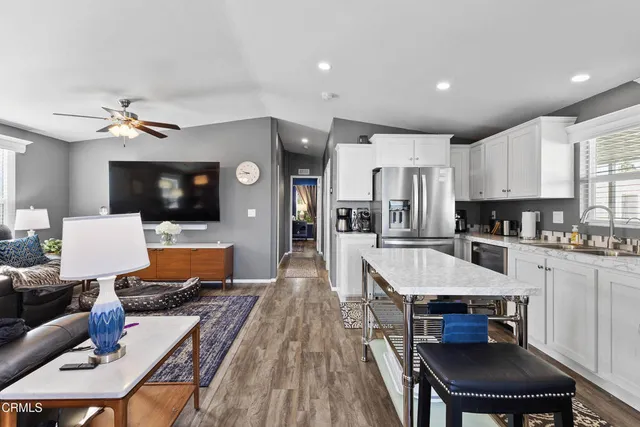 $272,000 | 2136 Thrush Avenue, Unit 2136, Oxnard, CA 93033