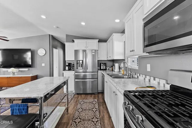 $272,000 | 2136 Thrush Avenue, Unit 2136, Oxnard, CA 93033