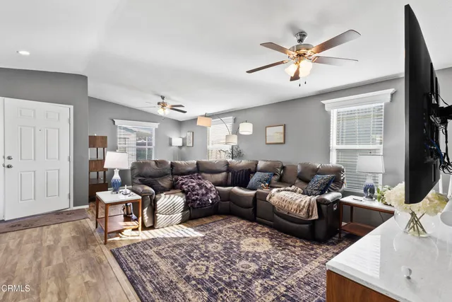 $272,000 | 2136 Thrush Avenue, Unit 2136, Oxnard, CA 93033