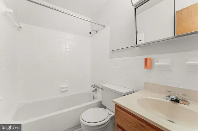 $2,395 | 103 Bell Air Place, Fredericksburg, VA 22405