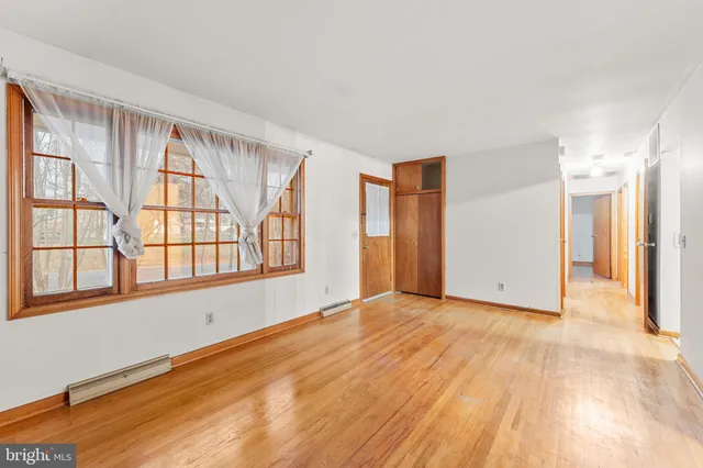 $2,395 | 103 Bell Air Place, Fredericksburg, VA 22405