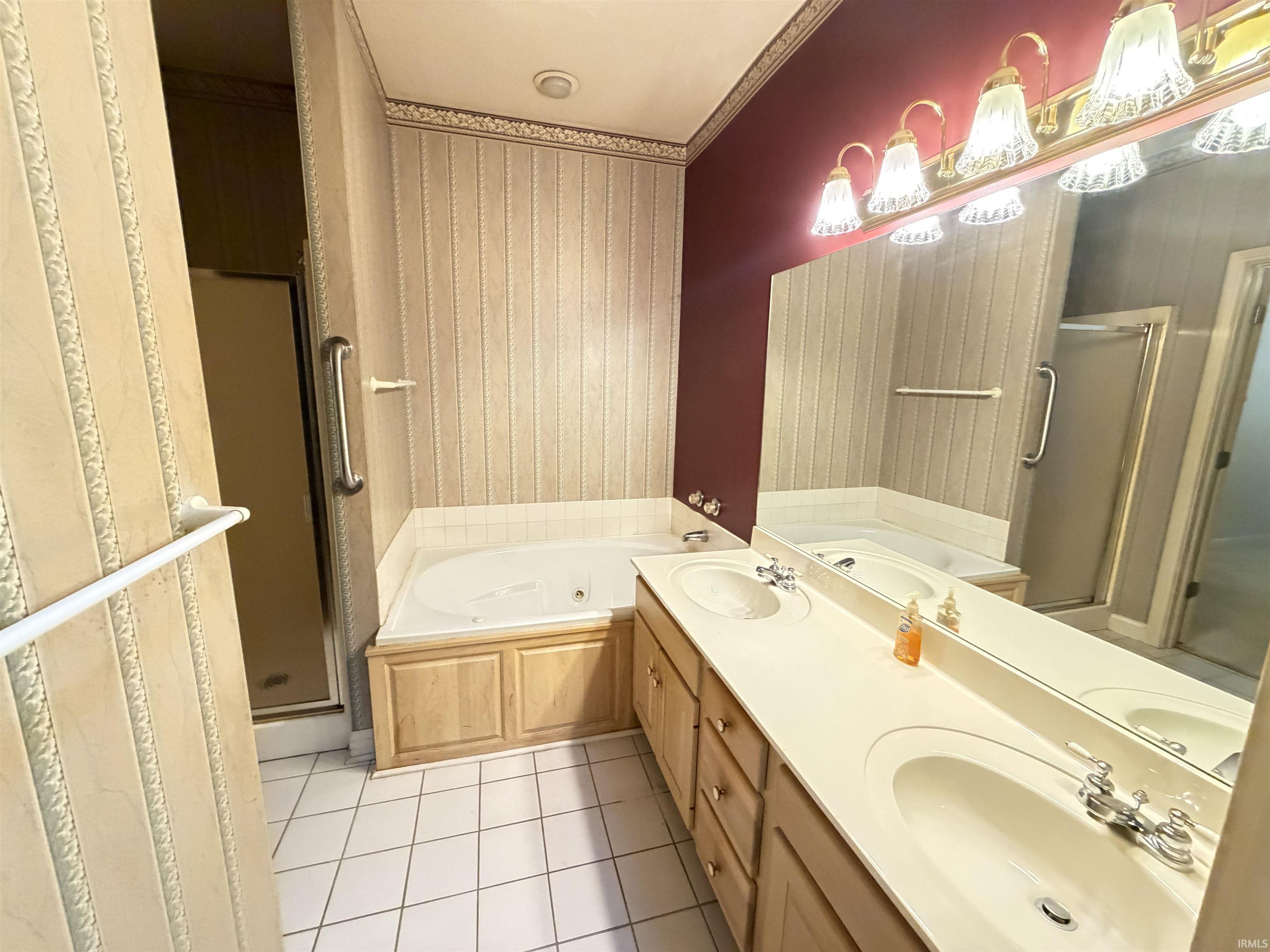 3944 North Whitewood Way Bloomington, IN 47404 - Photo 9 of 18