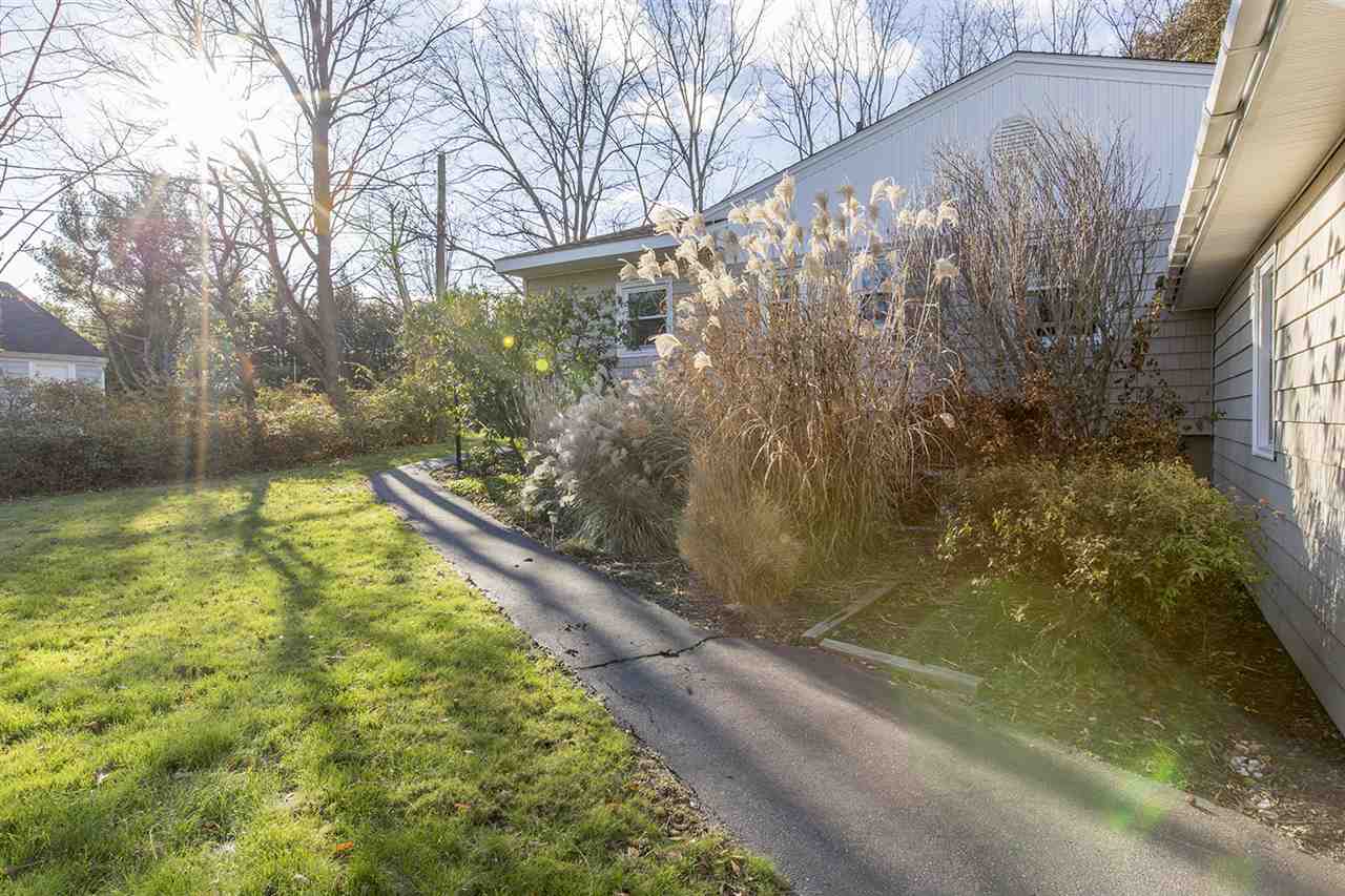 9 Marlboro Street Exeter, NH 03833 - Photo 4 of 38 Gallery Image 4