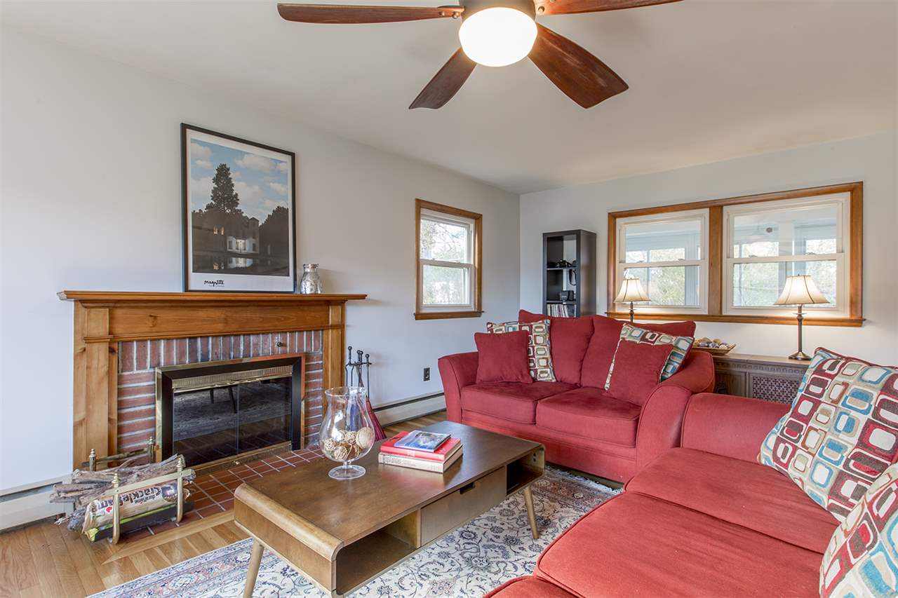 9 Marlboro Street Exeter, NH 03833 - Photo 6 of 38 Gallery Image 6