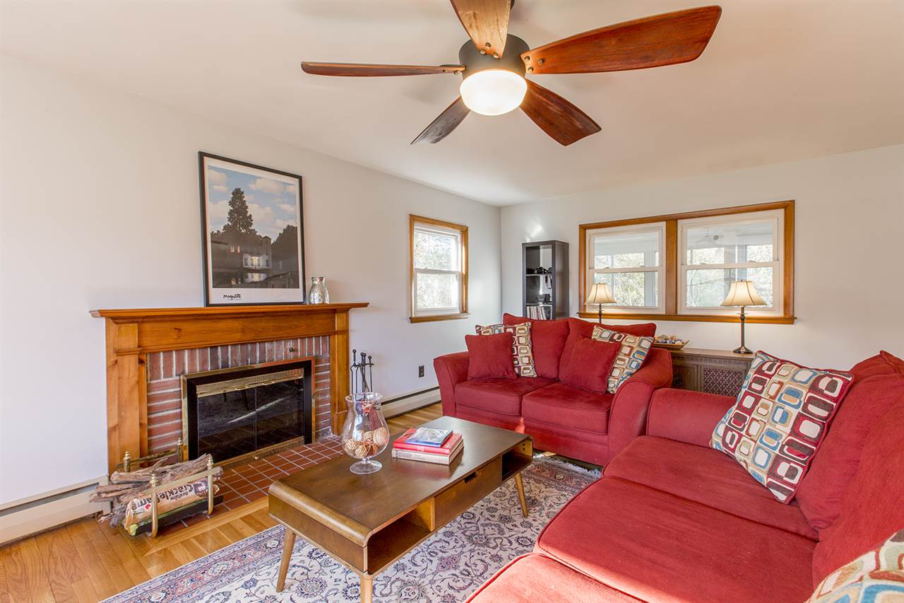 9 Marlboro Street Exeter, NH 03833 - Photo 9 of 38 Gallery Image 9