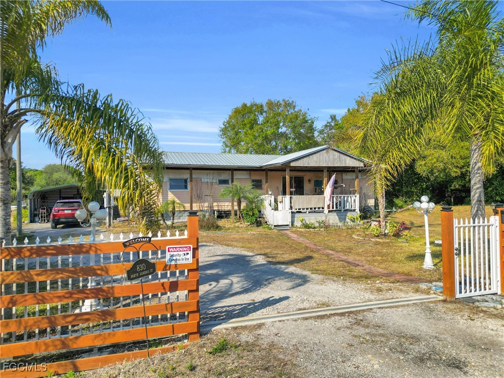 830 North Zambria Street Clewiston, FL 33440 - Photo 1 of 31