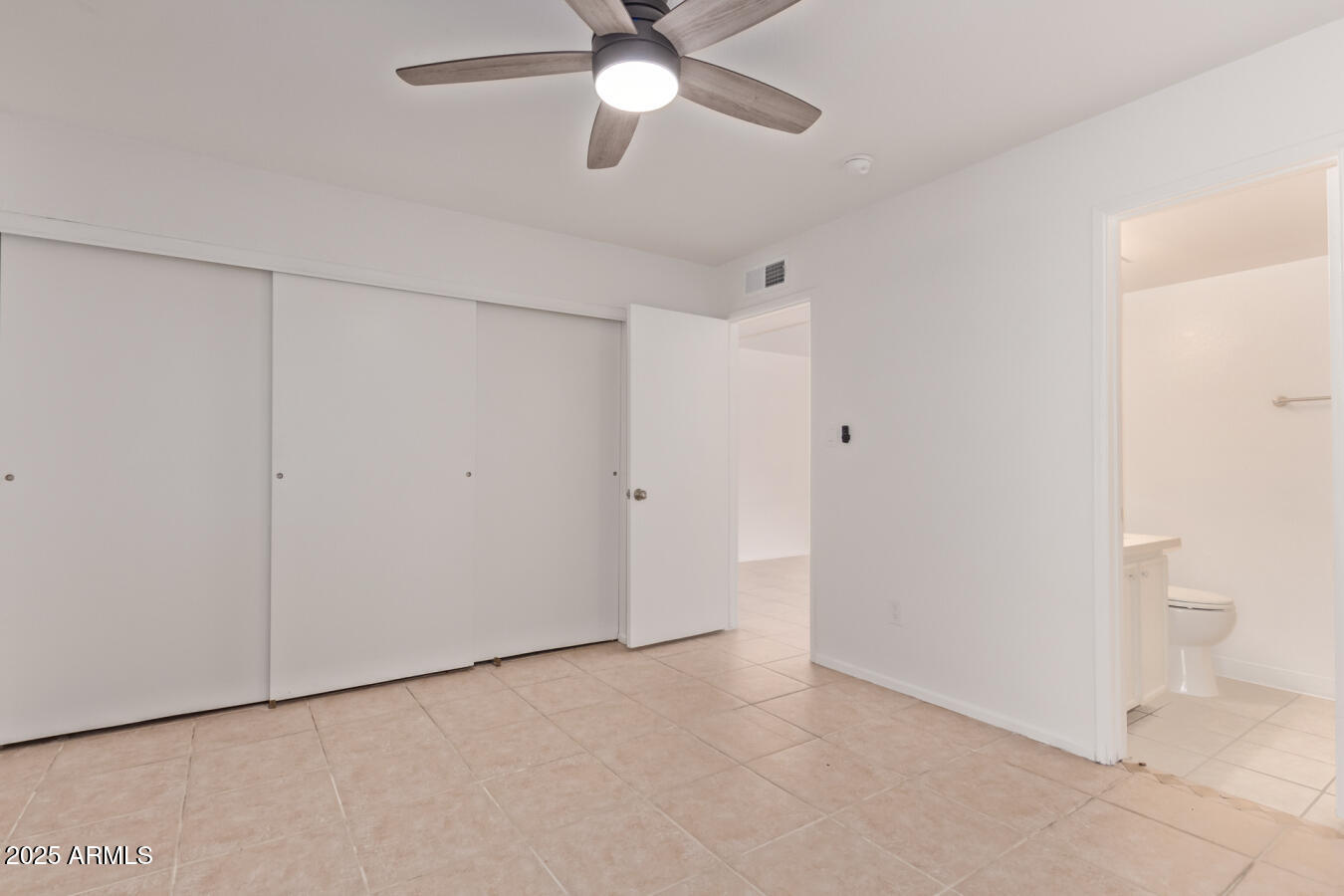 1701 West Tuckey Lane, Unit 231 Phoenix, AZ 85015 - Photo 14 of 17 a view of an empty room