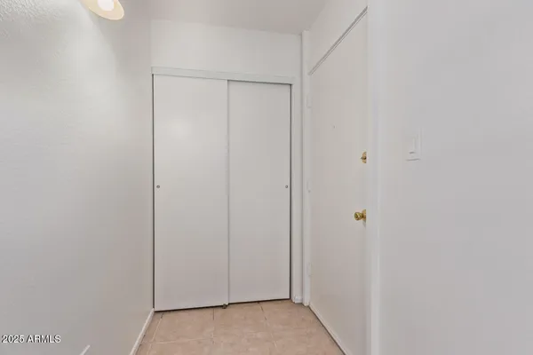 $123,900 | 1701 West Tuckey Lane, Unit 231, Phoenix, AZ 85015