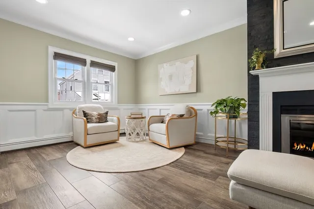 $929,000 | 1 Salem Street, Unit 2, Newburyport, MA 01950