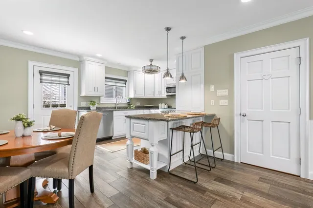 $929,000 | 1 Salem Street, Unit 2, Newburyport, MA 01950