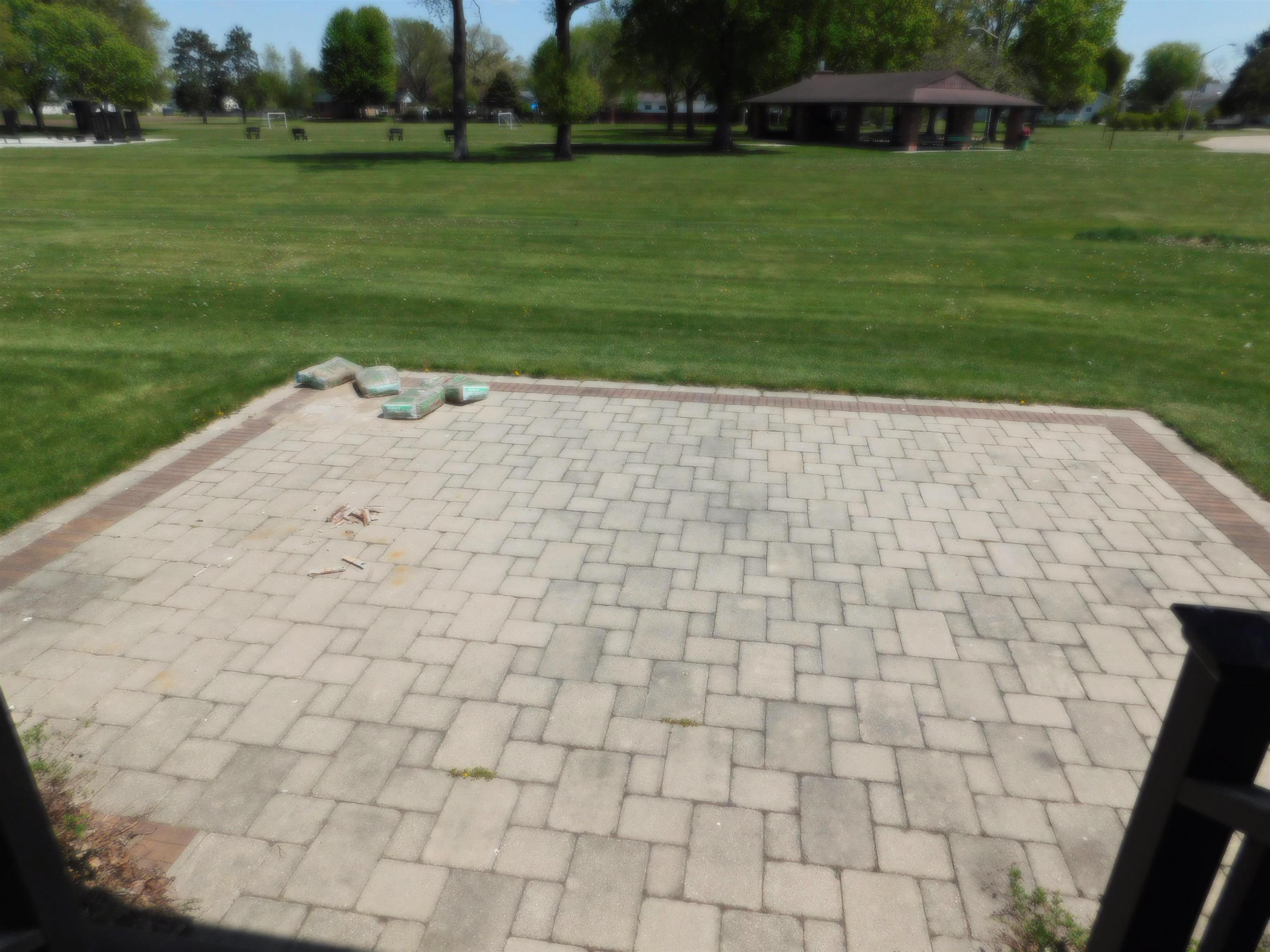 555 North Washington Street Spring Green, WI 53588 - Photo 10 of 52