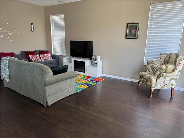 $359,900 | 435 Stone Briar Drive, Ruskin, FL 33570