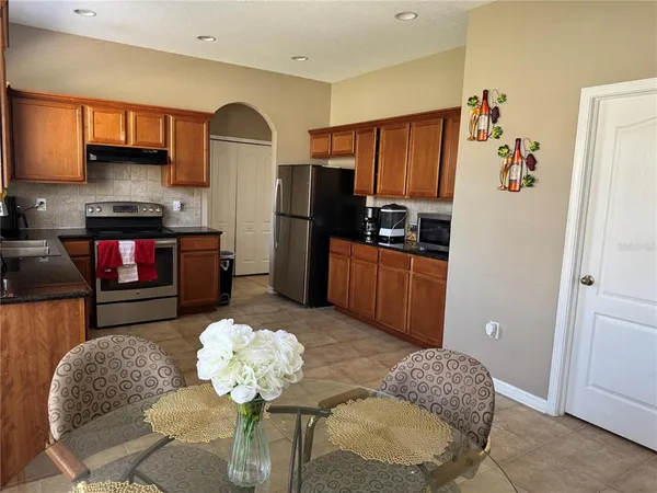 $359,900 | 435 Stone Briar Drive, Ruskin, FL 33570