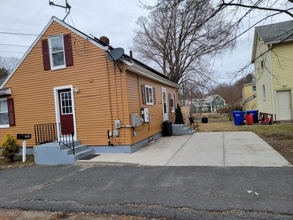 20 B Maple Street Maynard, MA 01754 - Photo 2 of 34